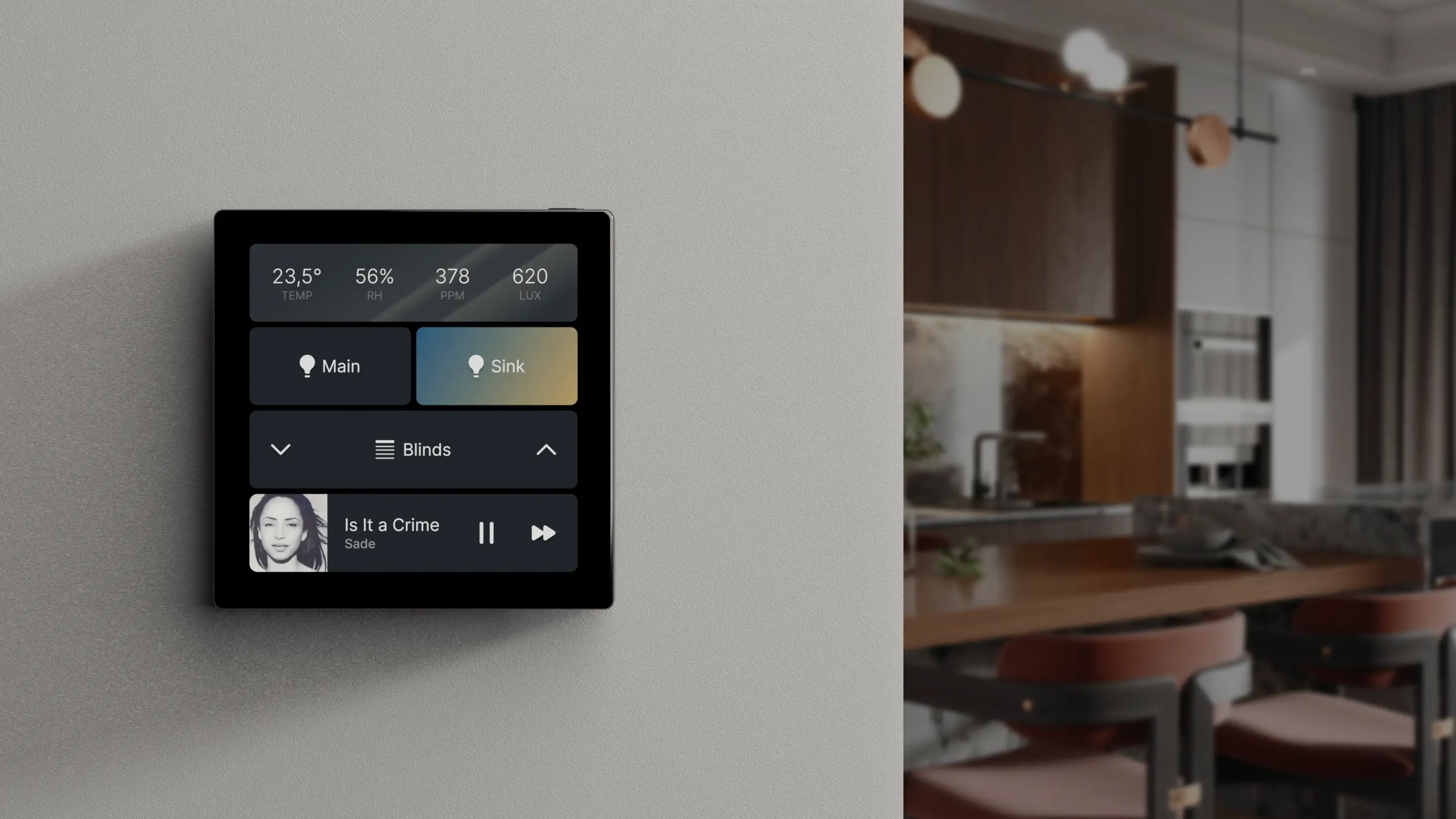 1Home Touch in azione